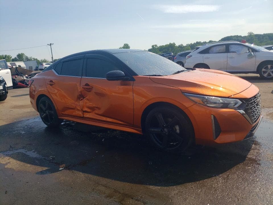 2024 NISSAN SENTRA SR 4