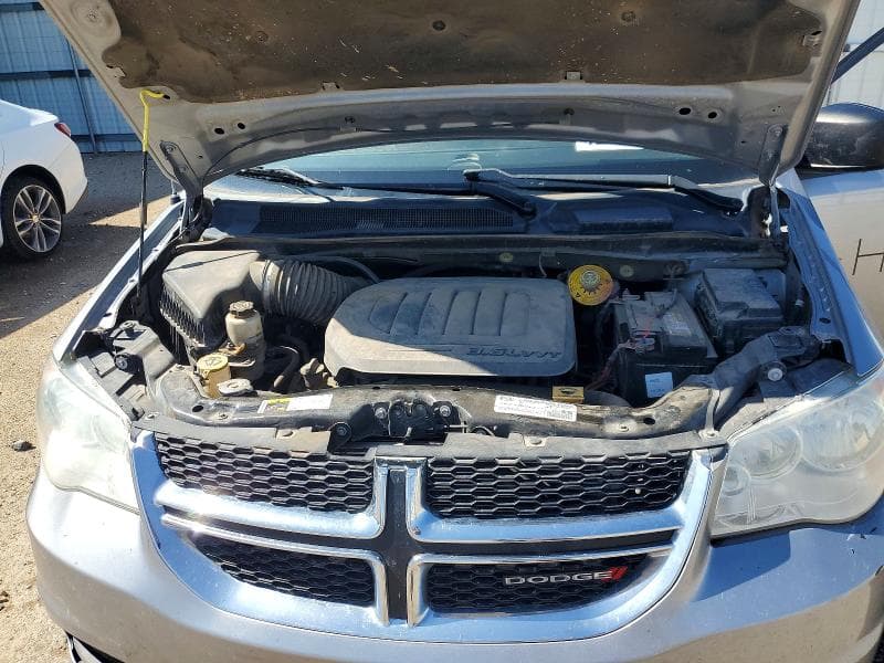2020 DODGE GRAND CARAVAN SE 12