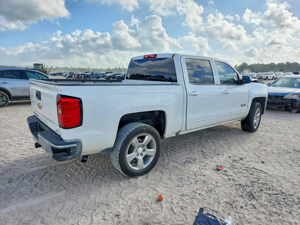 2018 CHEVROLET SILVERADO C1500 LT 3