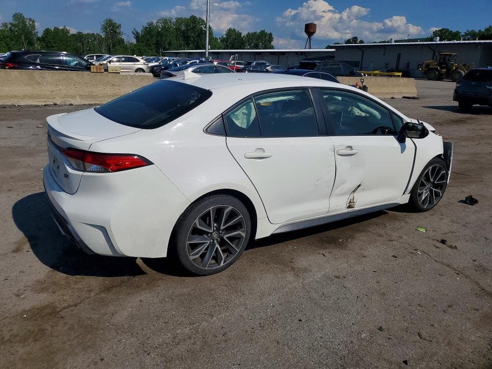 2020 TOYOTA COROLLA SE 3
