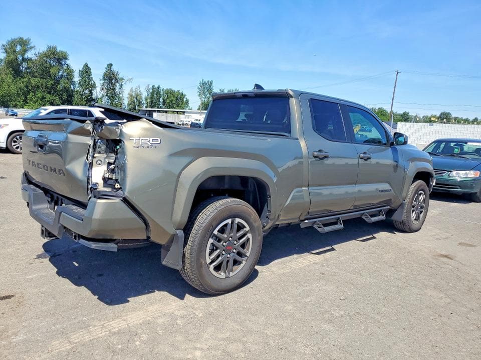 2025 TOYOTA TACOMA 3