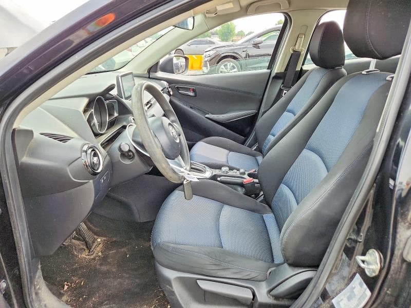 2017 TOYOTA YARIS IA BASE 7