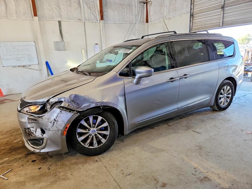 2018 CHRYSLER PACIFICA TOURING L - 1