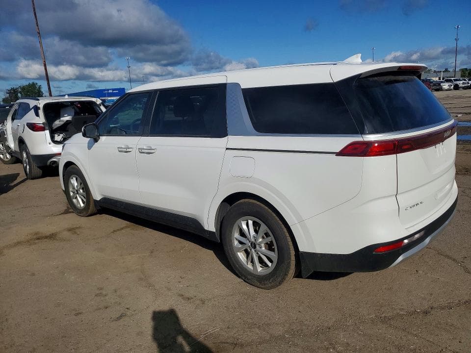2024 KIA CARNIVAL LX 2