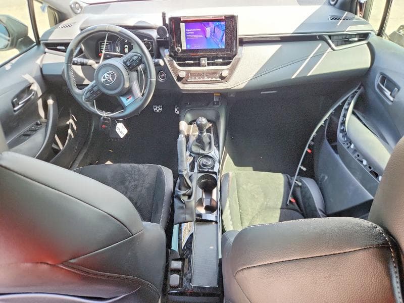 2024 TOYOTA GR COROLLA PREMIUM 8