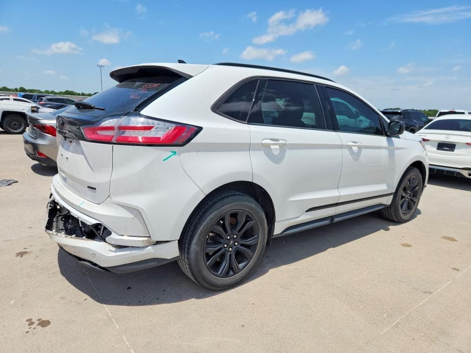 2024 FORD EDGE SE 3