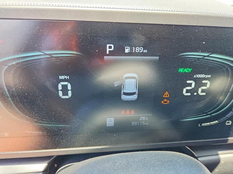 2025 KIA NIRO LX 9