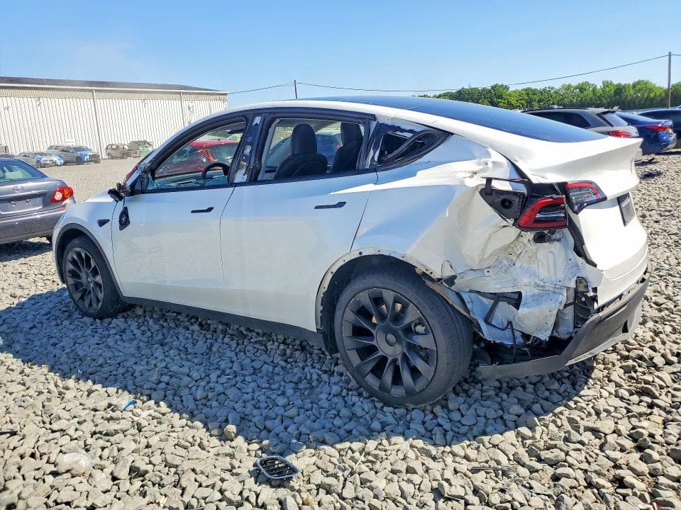 2023 TESLA MODEL Y 2