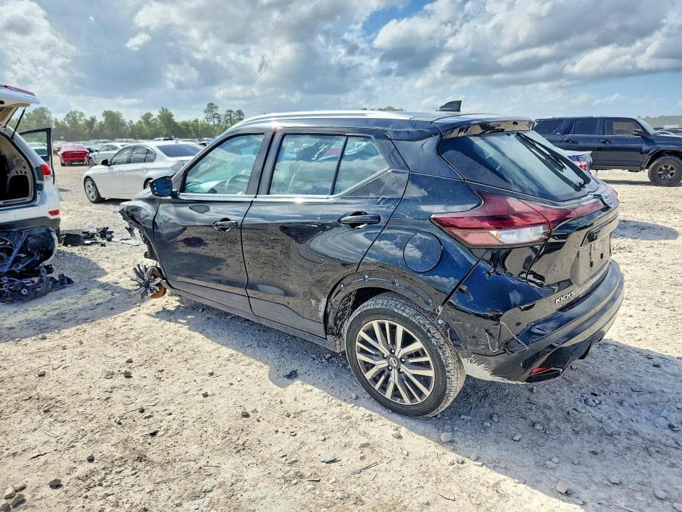 2021 NISSAN KICKS SV 2