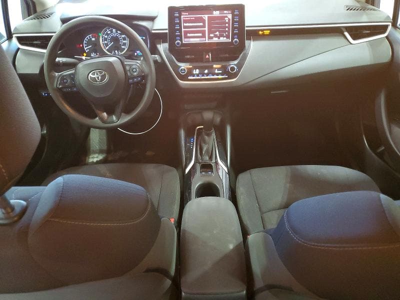 2020 TOYOTA COROLLA LE 8