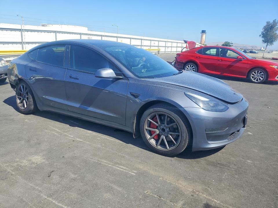 2023 TESLA MODEL 3 4