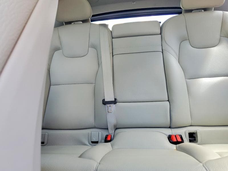 2019 VOLVO XC60 T5 10