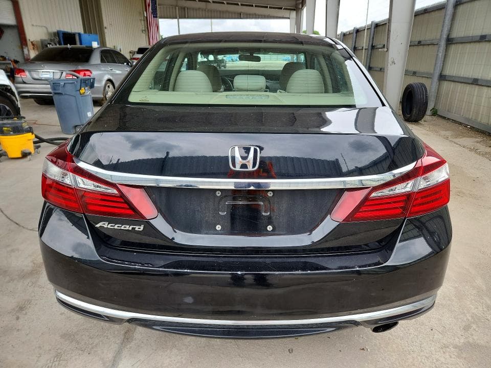 2017 HONDA ACCORD LX 6