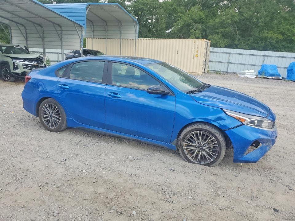 2023 KIA FORTE GT LINE 4