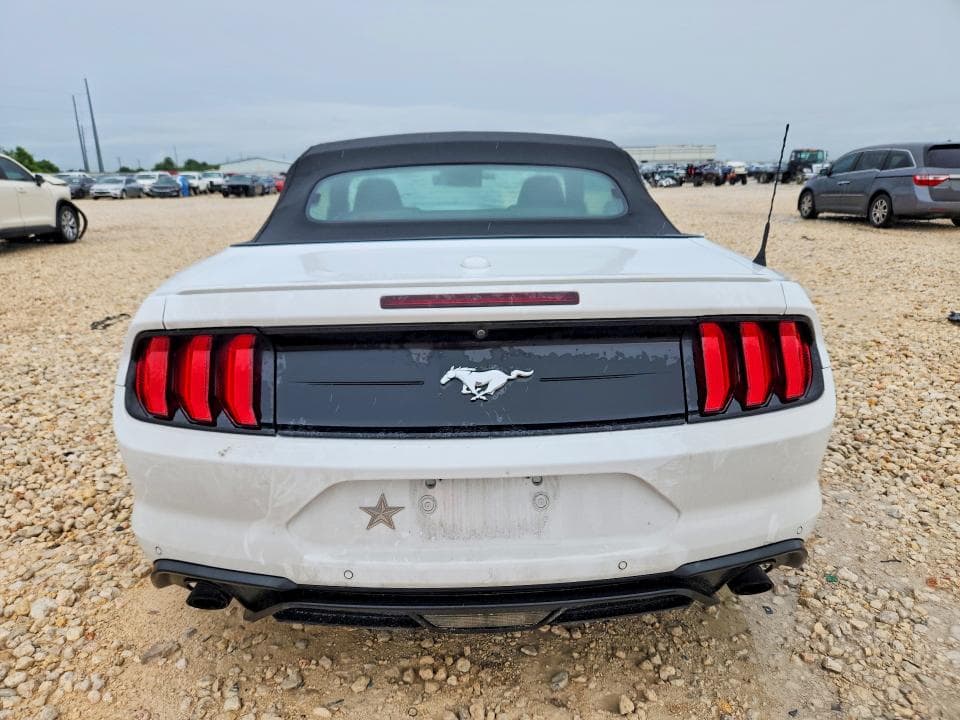 2022 FORD MUSTANG 6