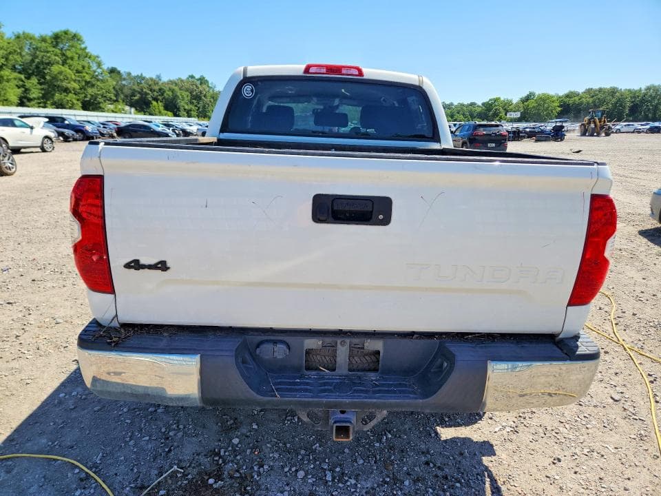 2018 TOYOTA TUNDRA CREWMAX SR5 6