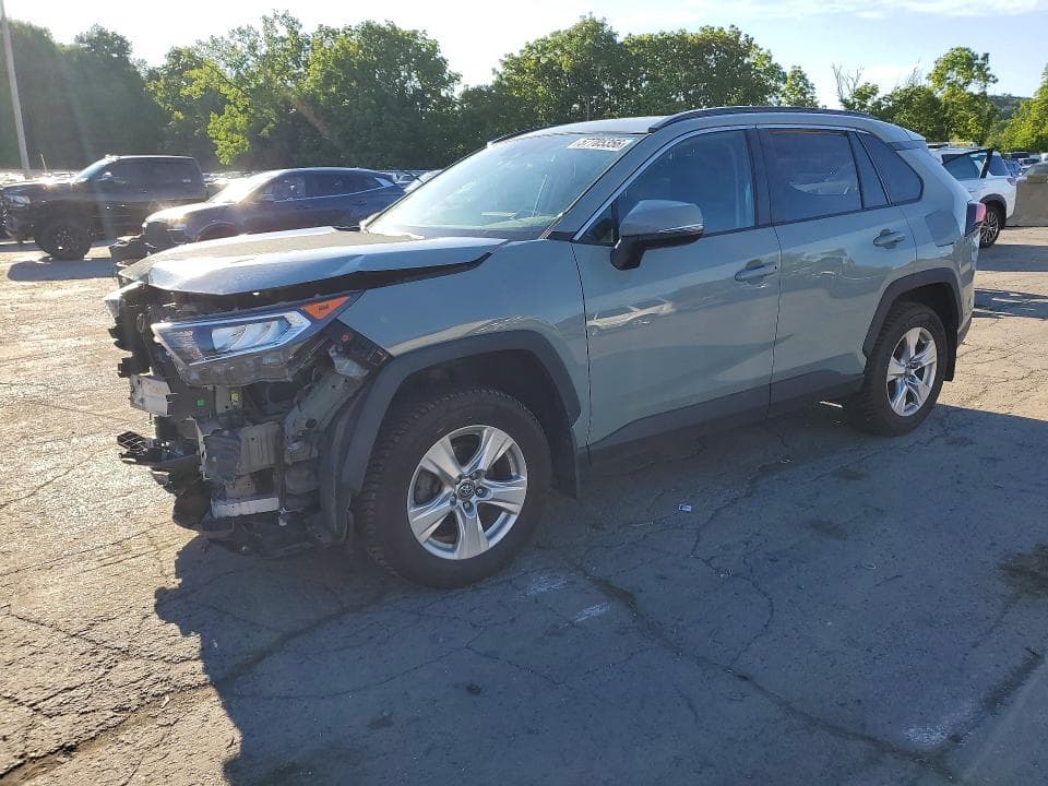2020 TOYOTA RAV4 XLE - 1