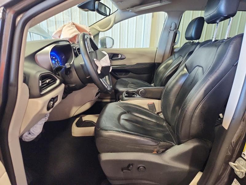 2022 CHRYSLER PACIFICA TOURING L 7