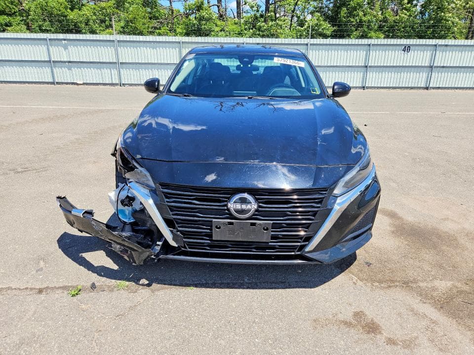 2023 NISSAN ALTIMA S 5