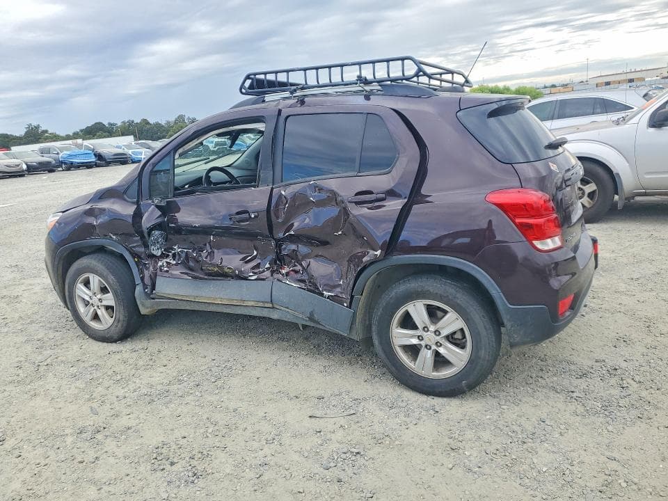 2021 CHEVROLET TRAX 1LT 2