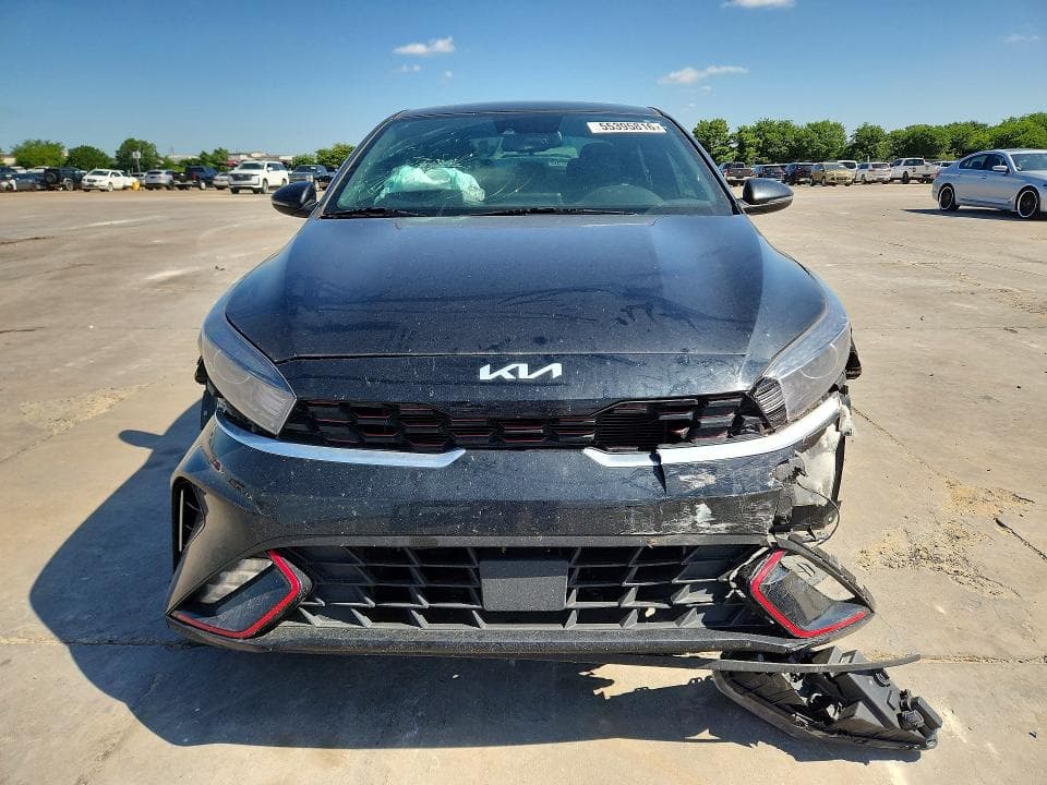 2024 KIA FORTE GT LINE 5