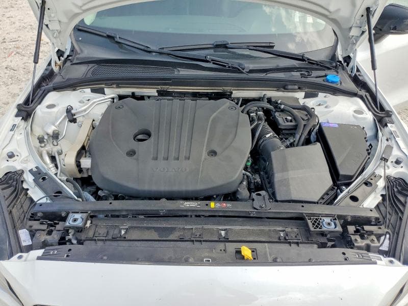 2024 VOLVO S60 CORE 11