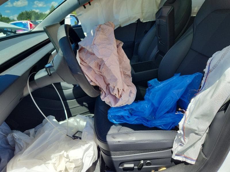 2026 TESLA MODEL 3 7
