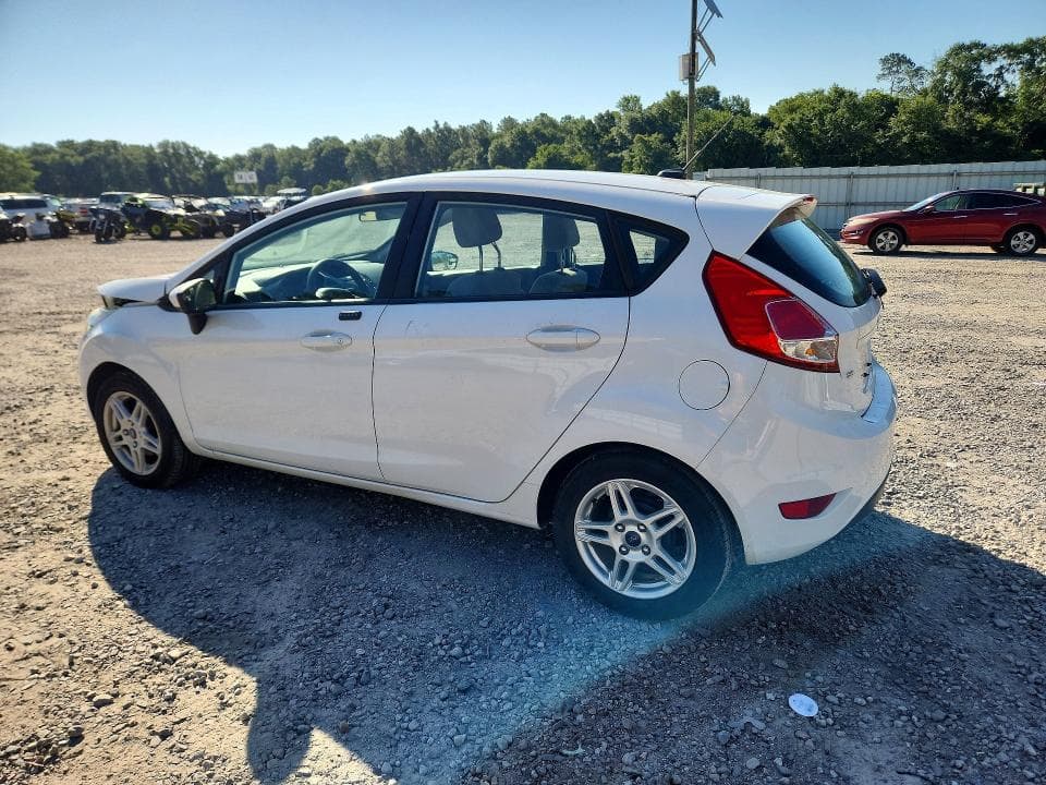 2018 FORD FIESTA SE 2