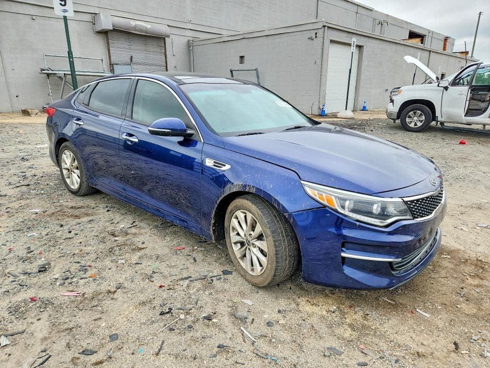 2017 KIA OPTIMA EX 4
