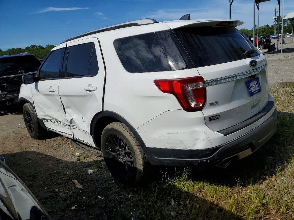 2018 FORD EXPLORER XLT 2