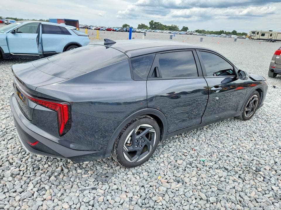 2025 KIA K4 EX 3