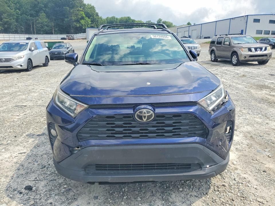 2019 TOYOTA RAV4 XLE 5