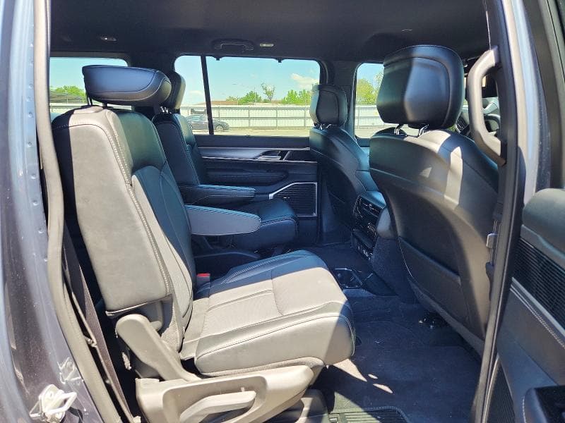 2025 JEEP WAGONEER L SERIES II 11