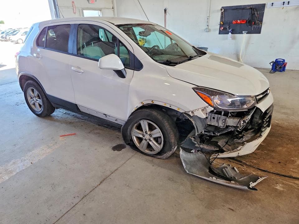 2021 CHEVROLET TRAX LS 4