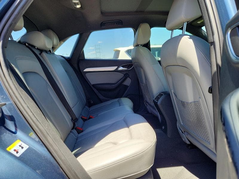 2017 AUDI Q3 PREMIUM 11