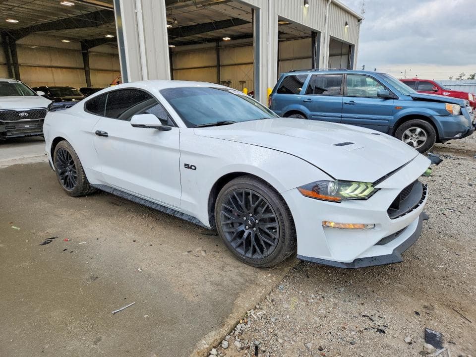 2019 FORD MUSTANG GT 4