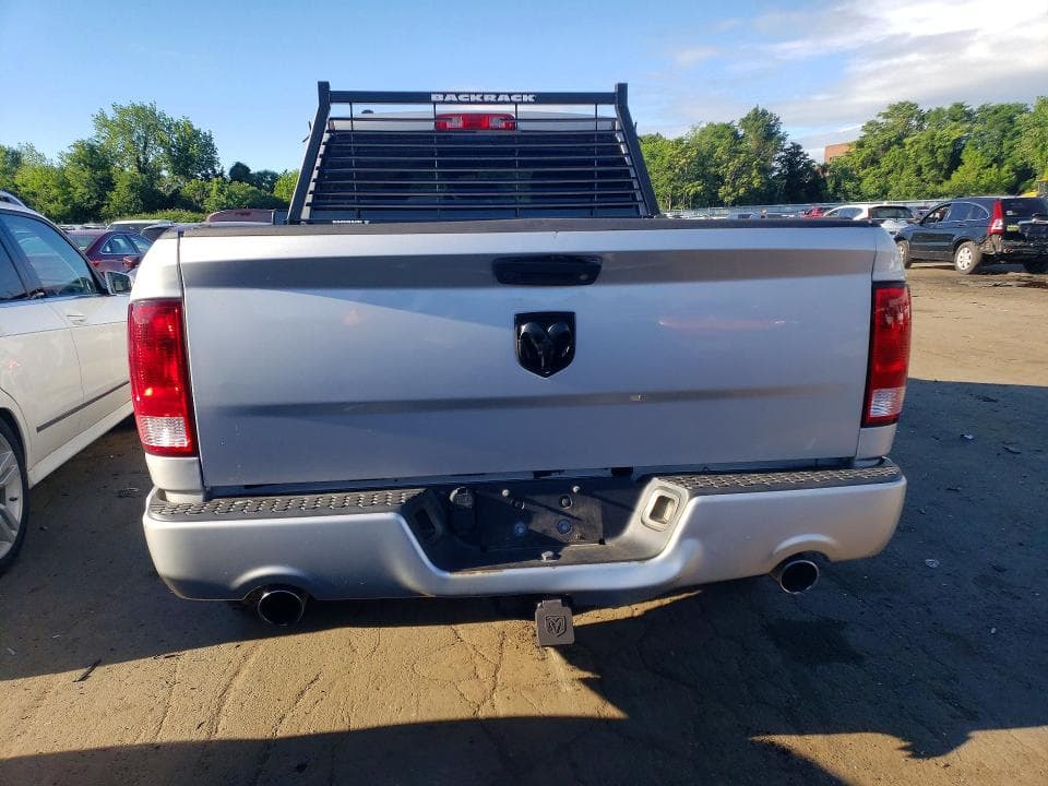 2018 RAM 1500 ST 6
