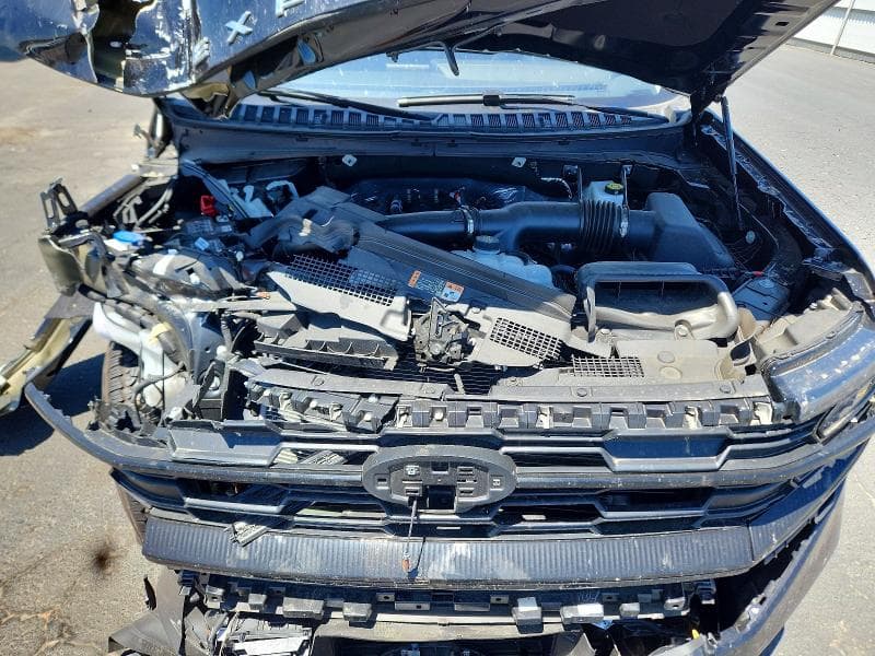 2025 FORD EXPED 4X4 12