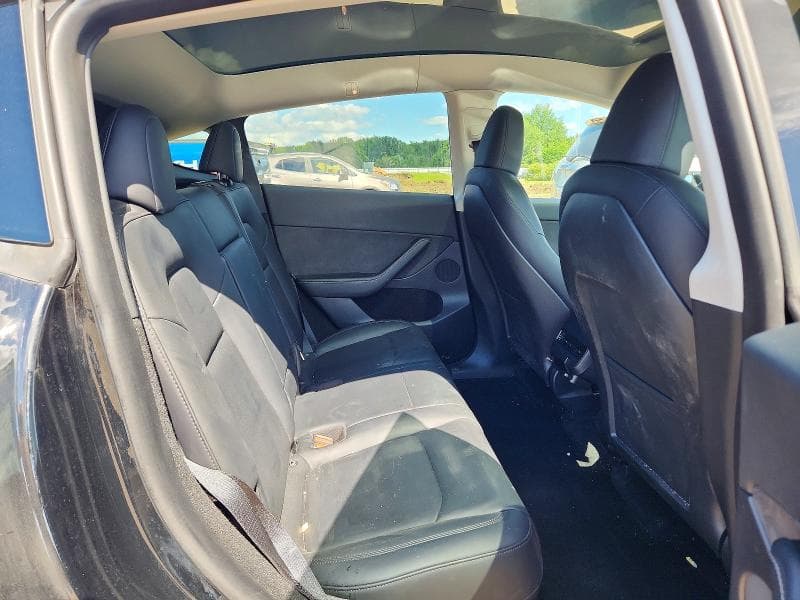 2023 TESLA MODEL Y 10