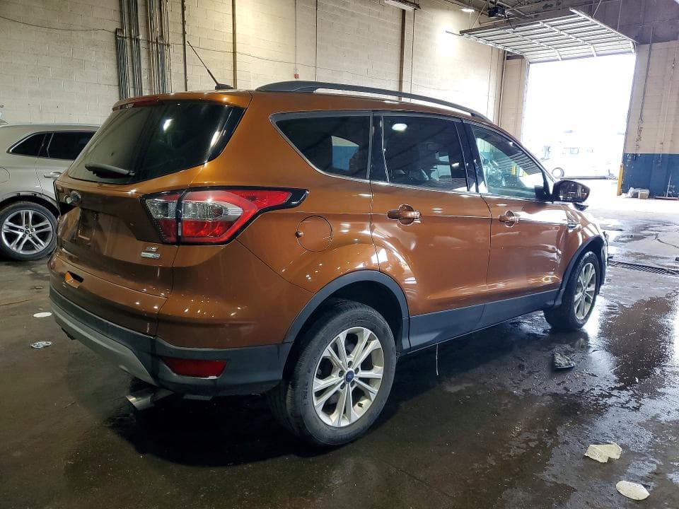 2017 FORD ESCAPE SE 3