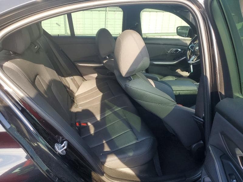 2021 BMW 330I 10