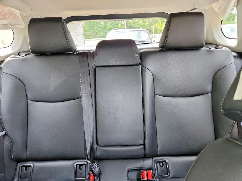 2026 TOYOTA COROLLA CROSS XLE 10