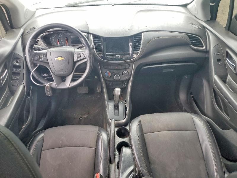 2021 CHEVROLET TRAX 1LT 8