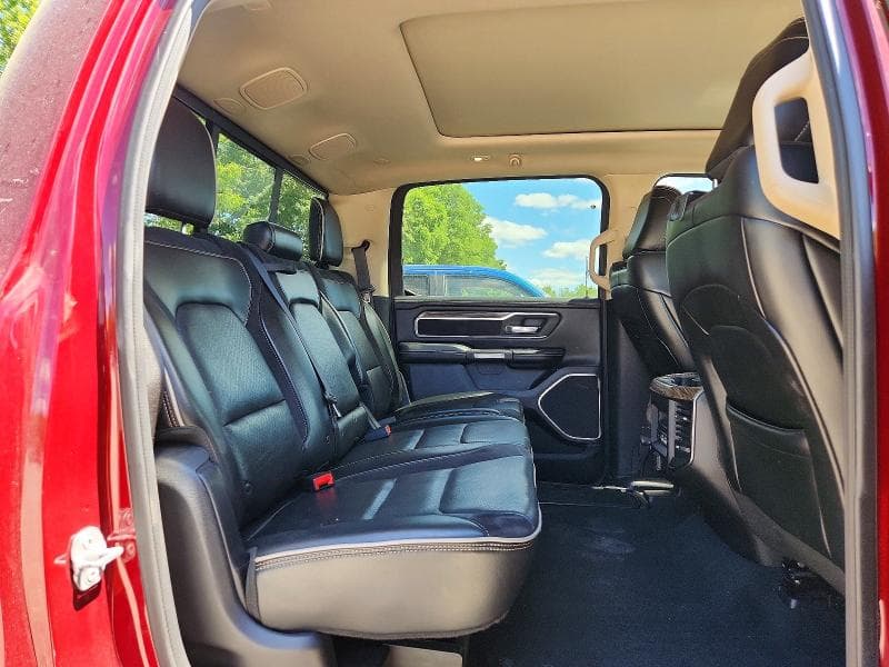 2019 RAM 1500 LARAMIE 10