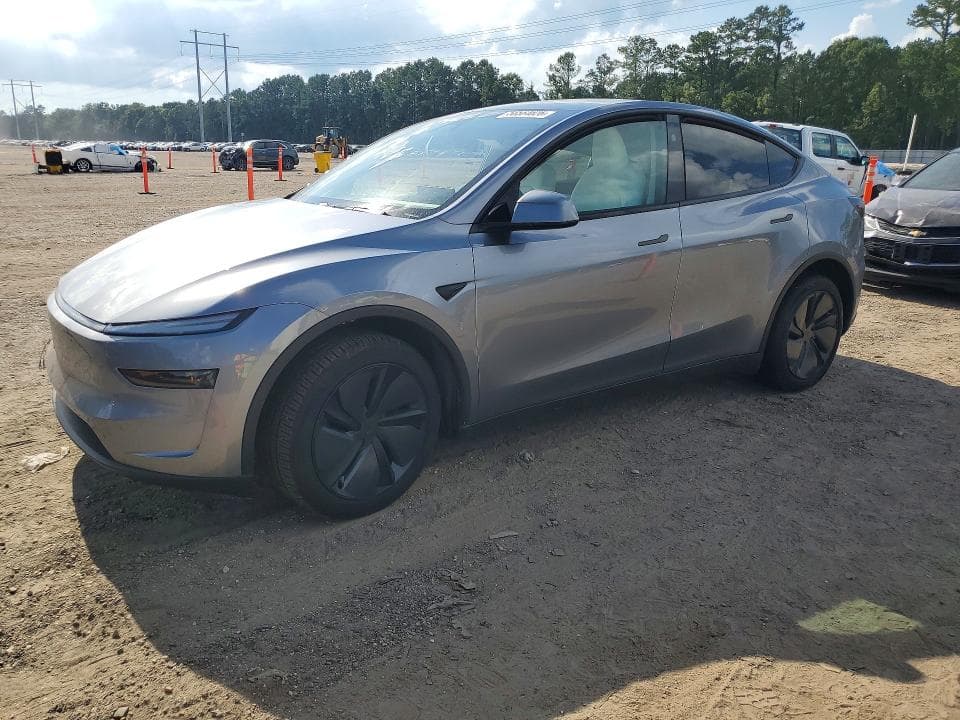 2026 TESLA MODEL Y - 1
