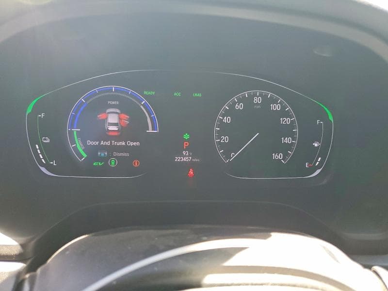 2019 HONDA INSIGHT EX 9