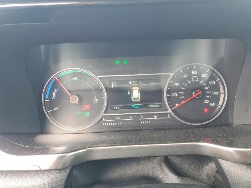 2023 KIA SORENTO EX 9