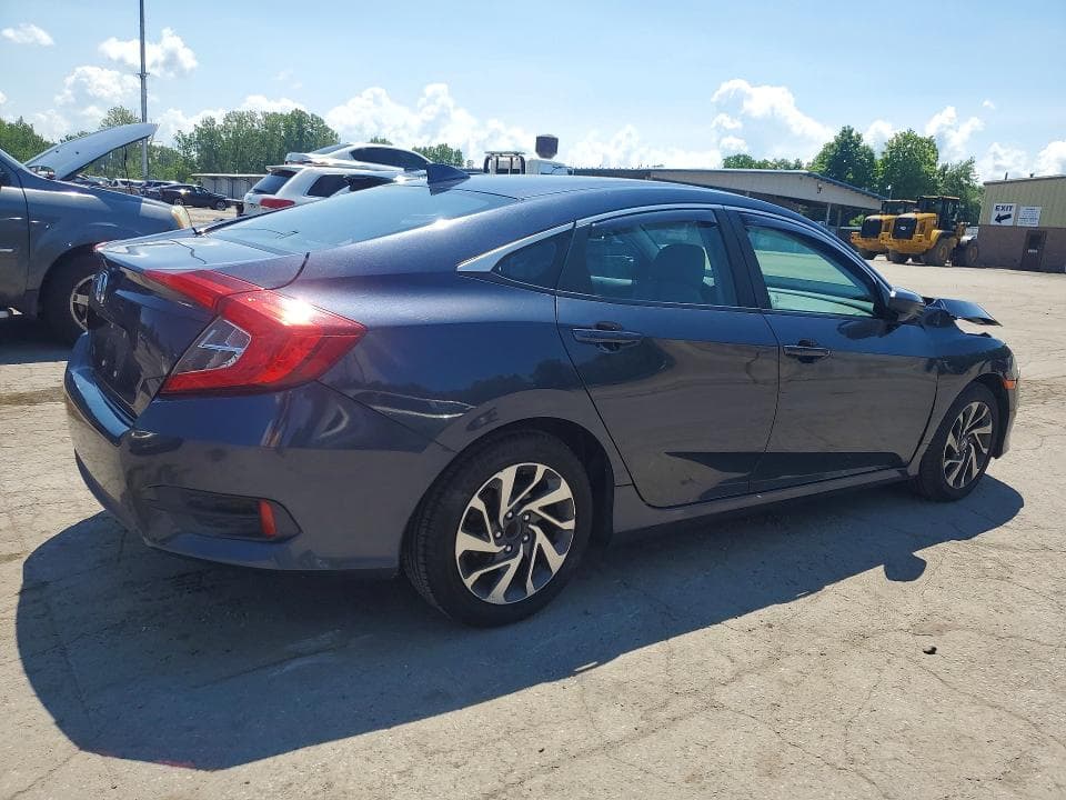 2017 HONDA CIVIC EX 3