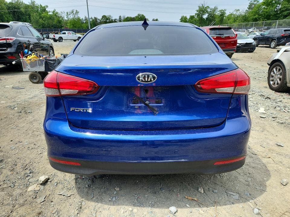 2017 KIA FORTE LX 6
