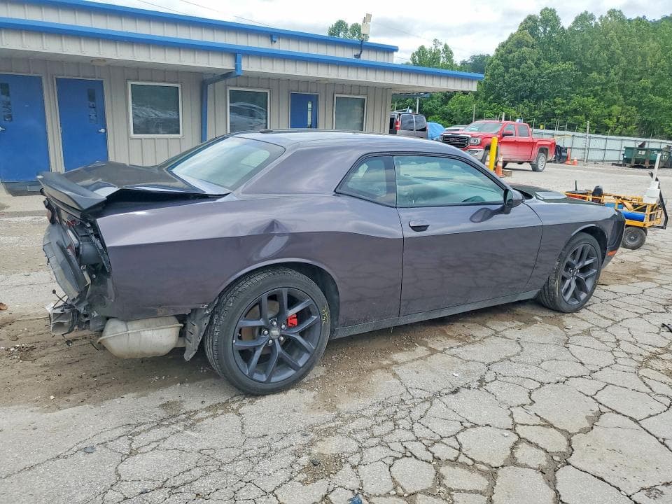 2022 DODGE CHALLENGER SXT 3